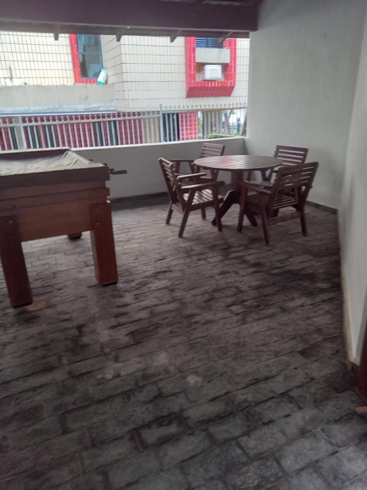 Poucos Passos Da Praia Da Enseada, Melhor Praia Do Guaruja E Ao Lado De Varios Estabelecimentos, Podendo Fazer Tudo A Pe ! Eksteriør billede